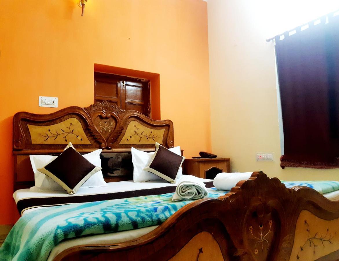 Hotel Nomadic Джайсалмер Екстериор снимка