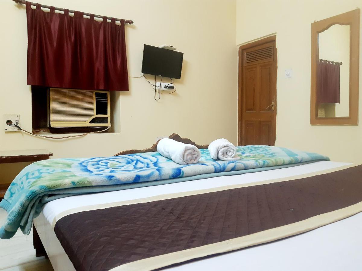 Hotel Nomadic Джайсалмер Екстериор снимка